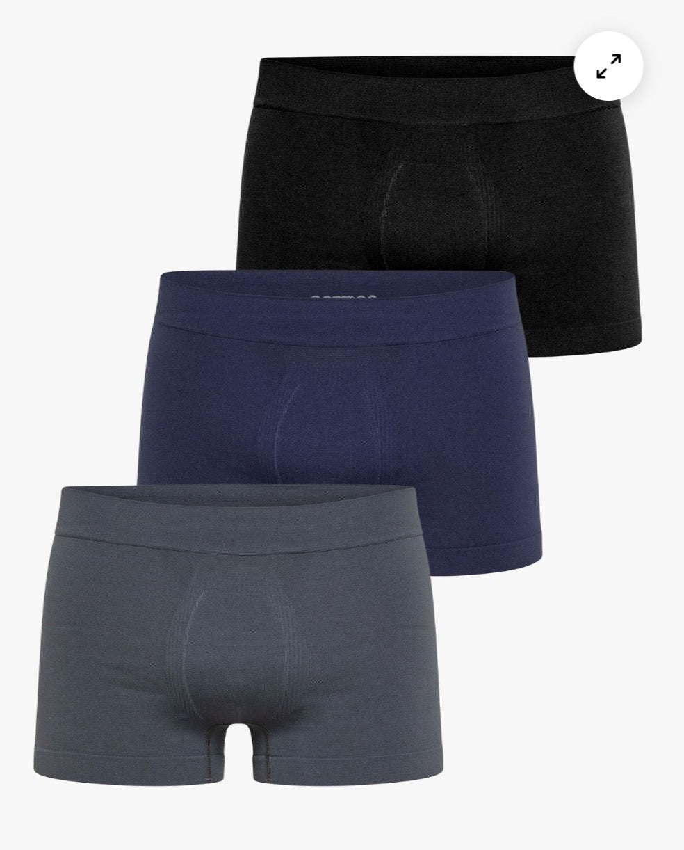 3 BOXER UOMO POMPEA|Seamless in confezione colorata in nero,blu e  grigio